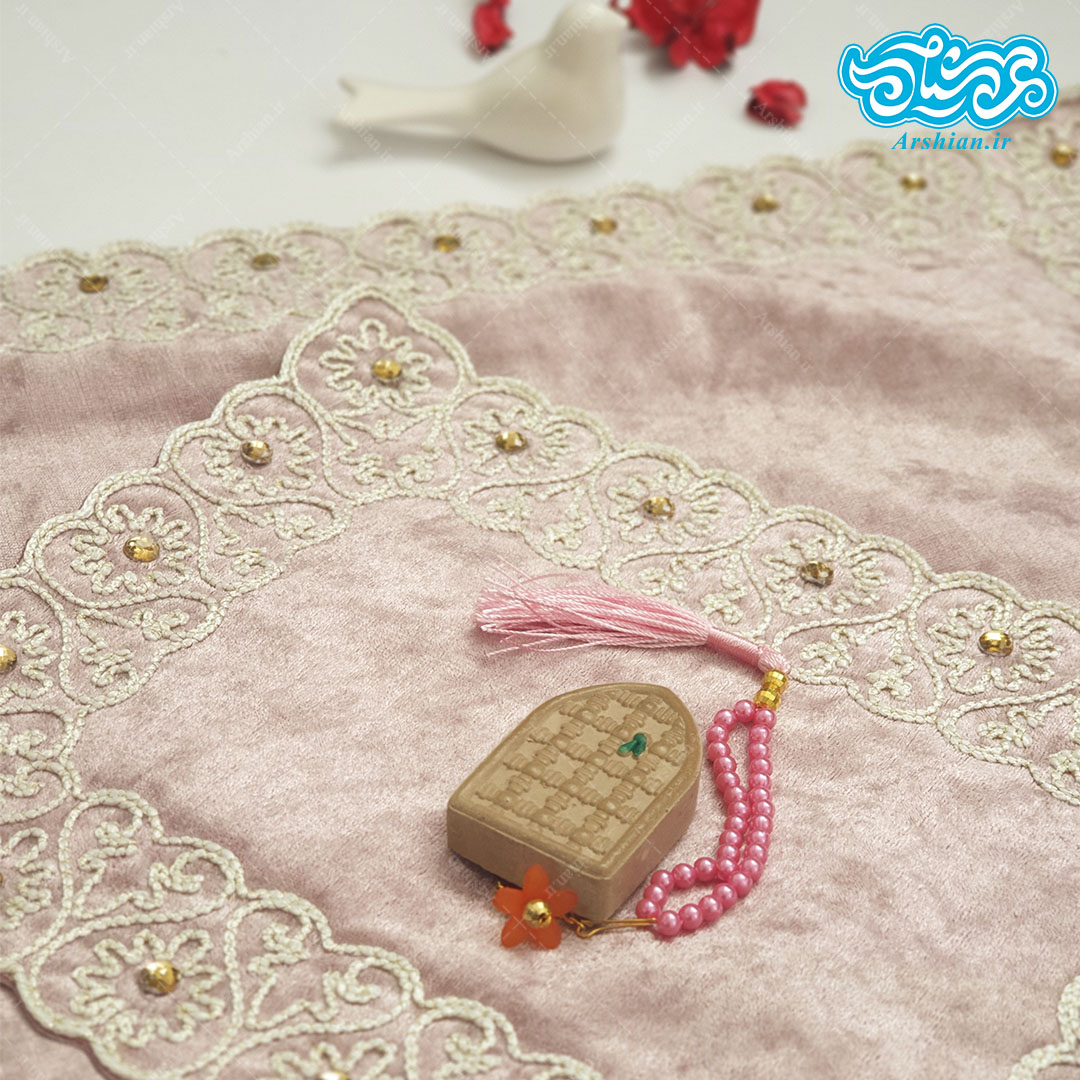 جانماز مخمل برمه اعلا دو تکه (47 سانتی متر)