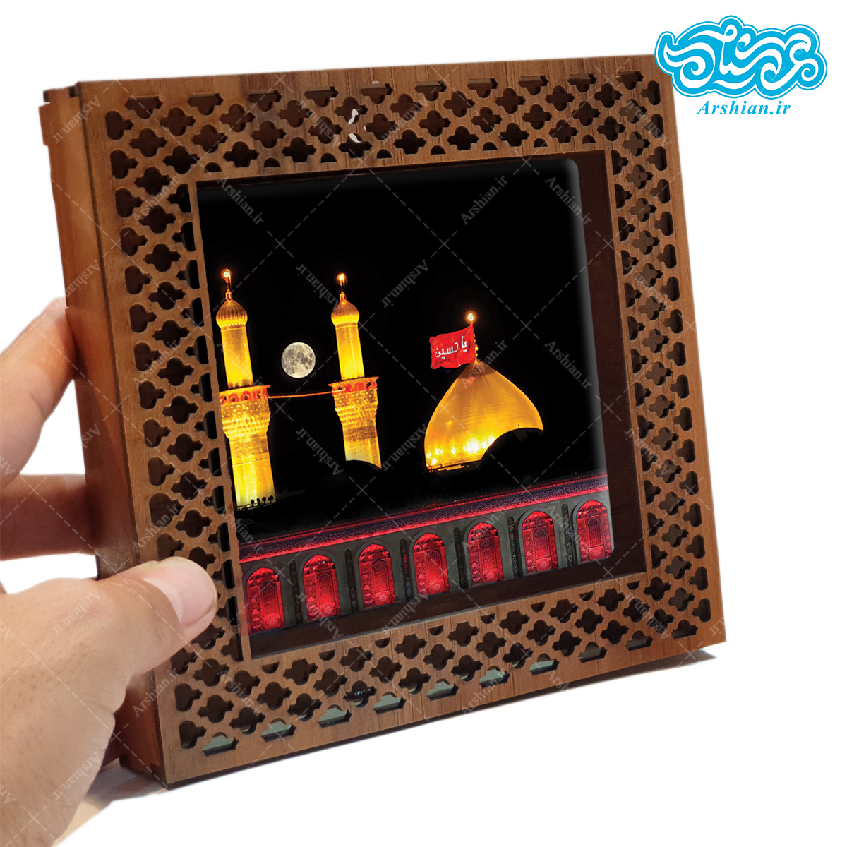 قاب کاشی دور مشبک با طرح گنبد امام حسین (ع) کد h517