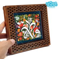 قاب کاشی دور مشبک با طرح گلستان فاطمه (س) کد f301