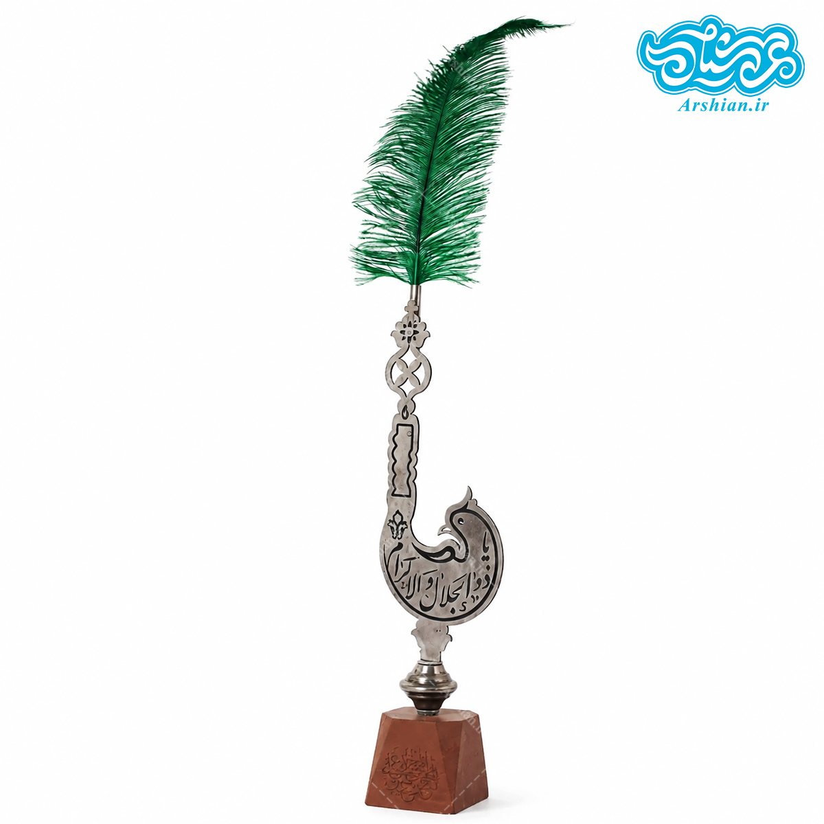 تندیس فلزی کبوتر با پایه چوبی